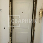 Качественная дверь с двумя надежными замками