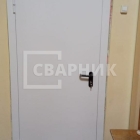 Замена старой противопожарной двери на новую