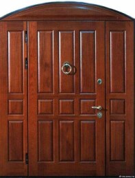 Трехстворчатая парадная металлическая дверь с аркой элитная по эскизу ДВ-515